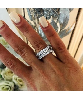 Δαχτυλίδι από Ατσάλι με Zircon στο Πάνω Μέρος