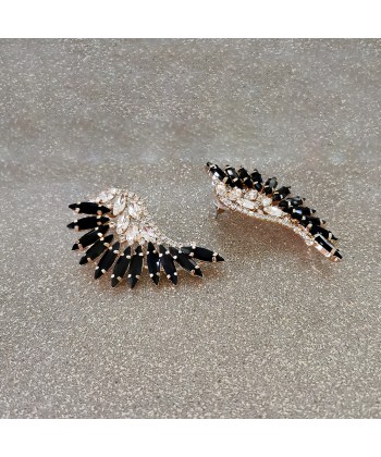 Γυναικεία Σκουλαρίκια "Wings" από Ατσάλι σε Χρυσό Χρώμα με Μαύρες Πέτρες.